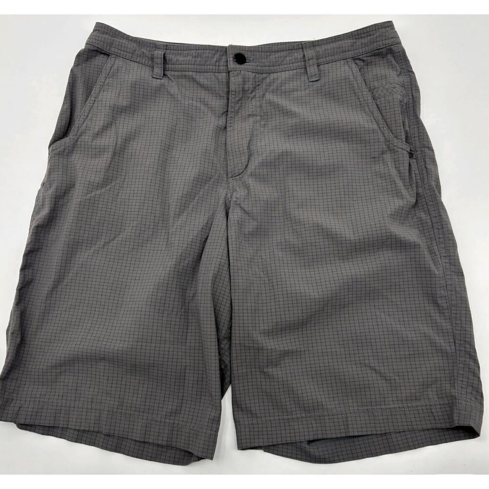 Lululemon Athletica Men's Shorts sz 34 Gray Grid Check 10" inseam Nylon Spandex